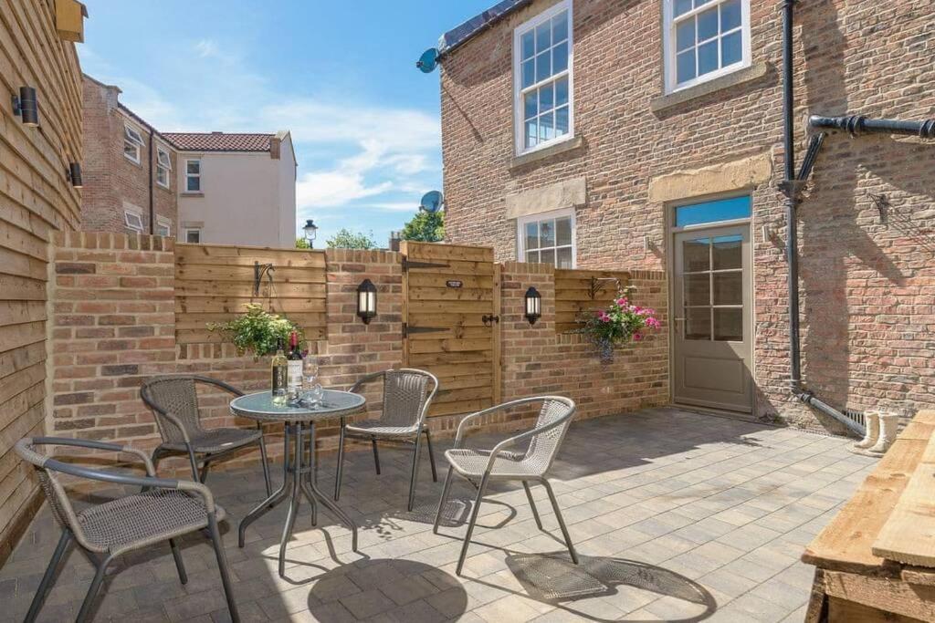 Appartamento The Oldgate Morpeth Esterno foto